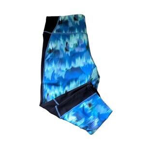 Skechers Blue Watercolor Mesh Calf Capri Leggings